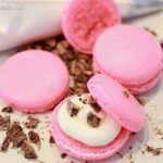 Flavored macaroons for wedding desserts